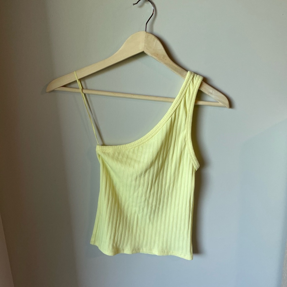 One Shoulder Top